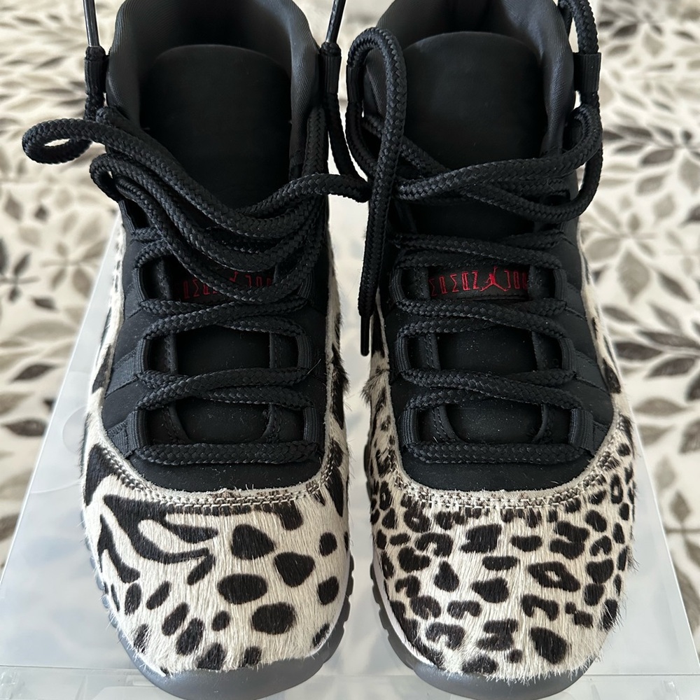 Air Jordan 11 Retro Animal Instinct Size 8 Womens Shoes